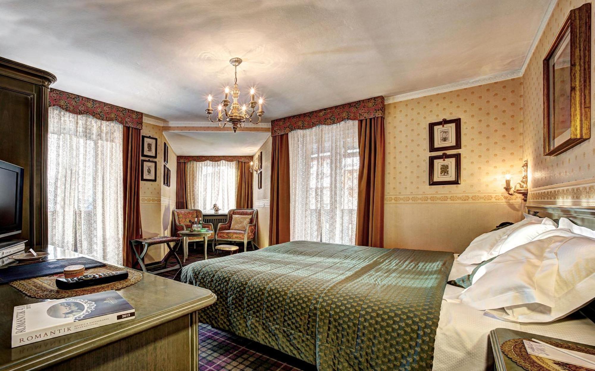 Hotel Regina Сан-Мартино-ди-Кастроцца Экстерьер фото