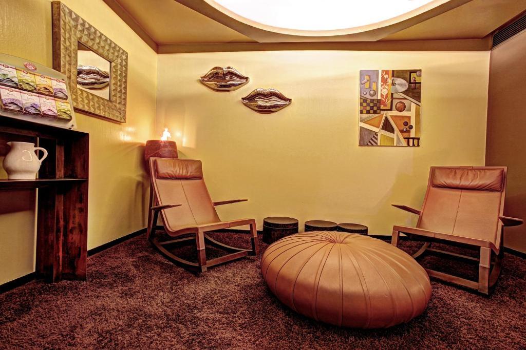 Hotel Regina Сан-Мартино-ди-Кастроцца Экстерьер фото