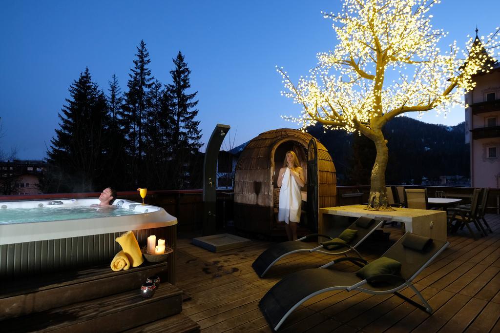 Hotel Regina Сан-Мартино-ди-Кастроцца Экстерьер фото
